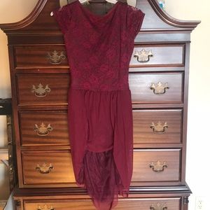 a dance costume, fits 5’7- 5’8, size small